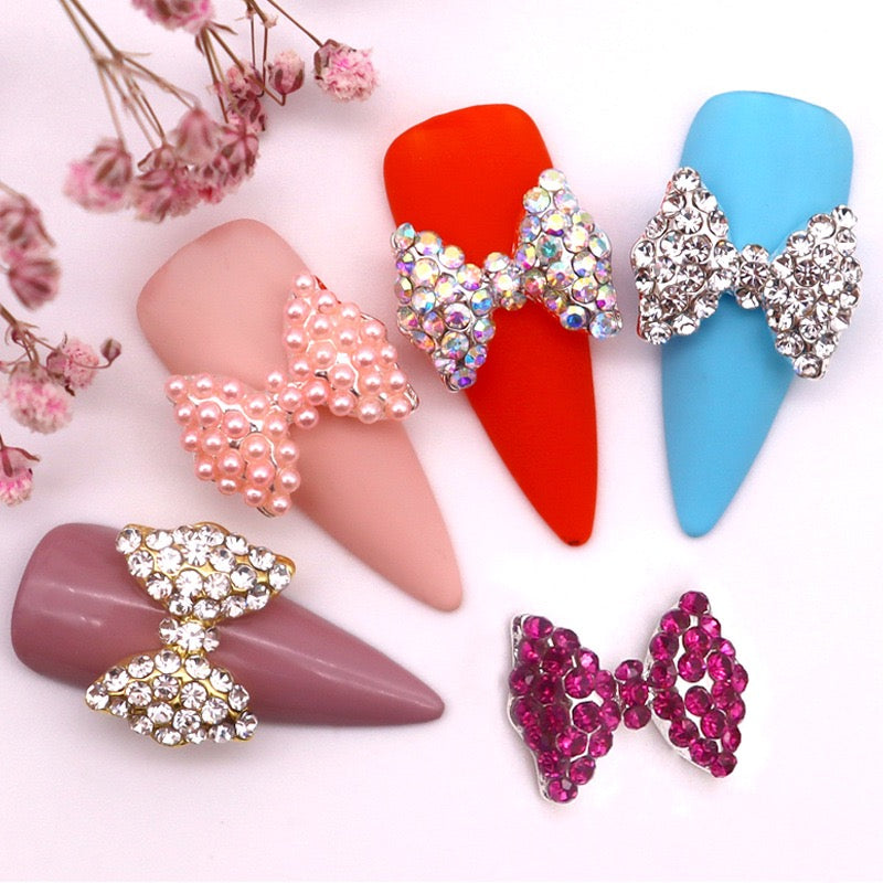 Luxury Rhinestone & Pearl Bow Nail Charms (5-Piece Set)