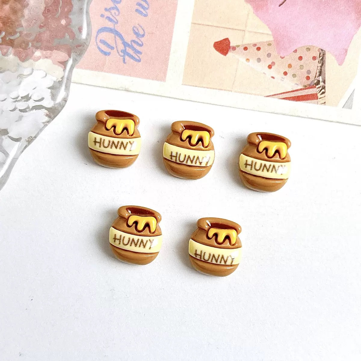 15-Piece Honey/flower/bee nail charms
