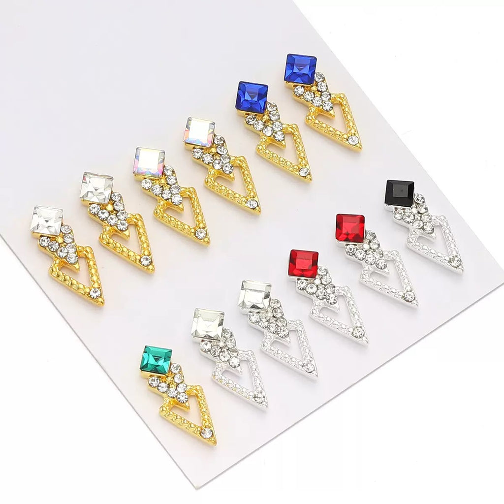 3D Metallic Geometric Nail Charms – Shimmering Rhinestone Triangle & Diamond Alloy Nail Art-12piece set